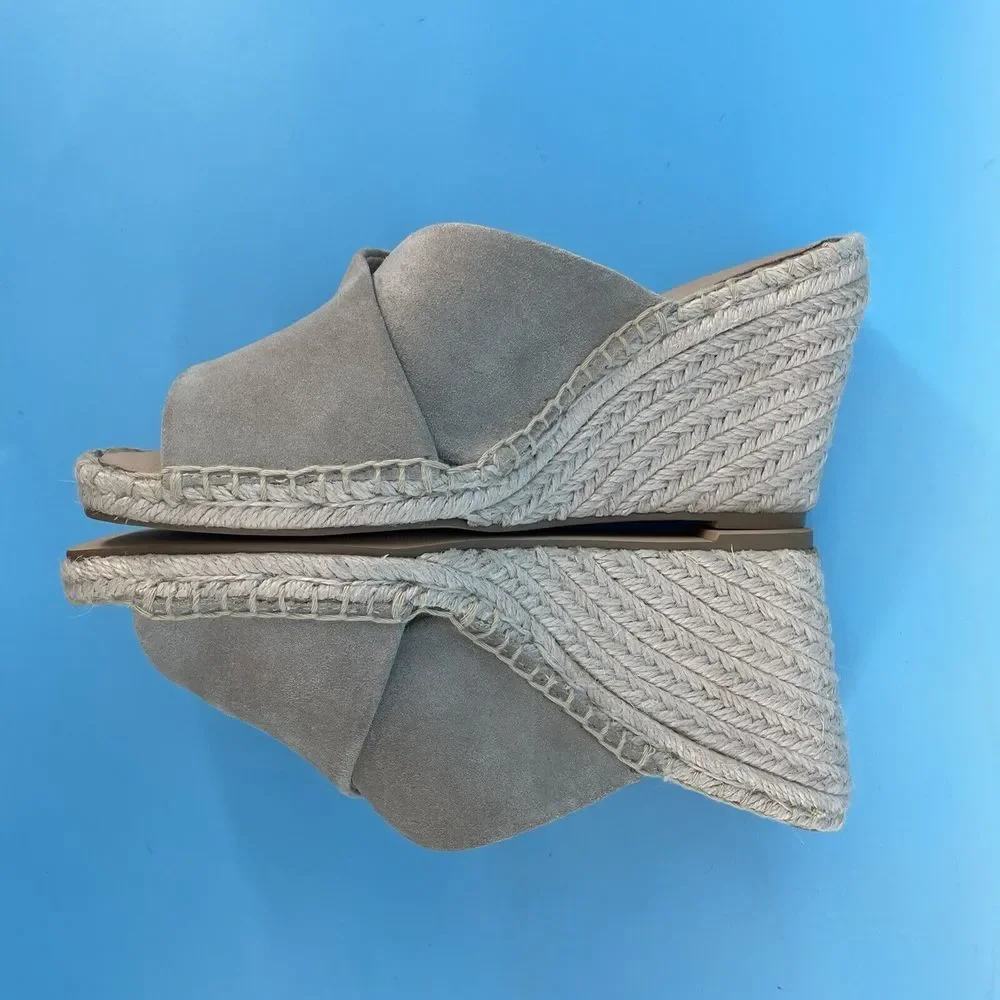 Banana Republic Sandals Women's‎ Size 8  Espadrille Wedges Sand Beige Suede Boho
